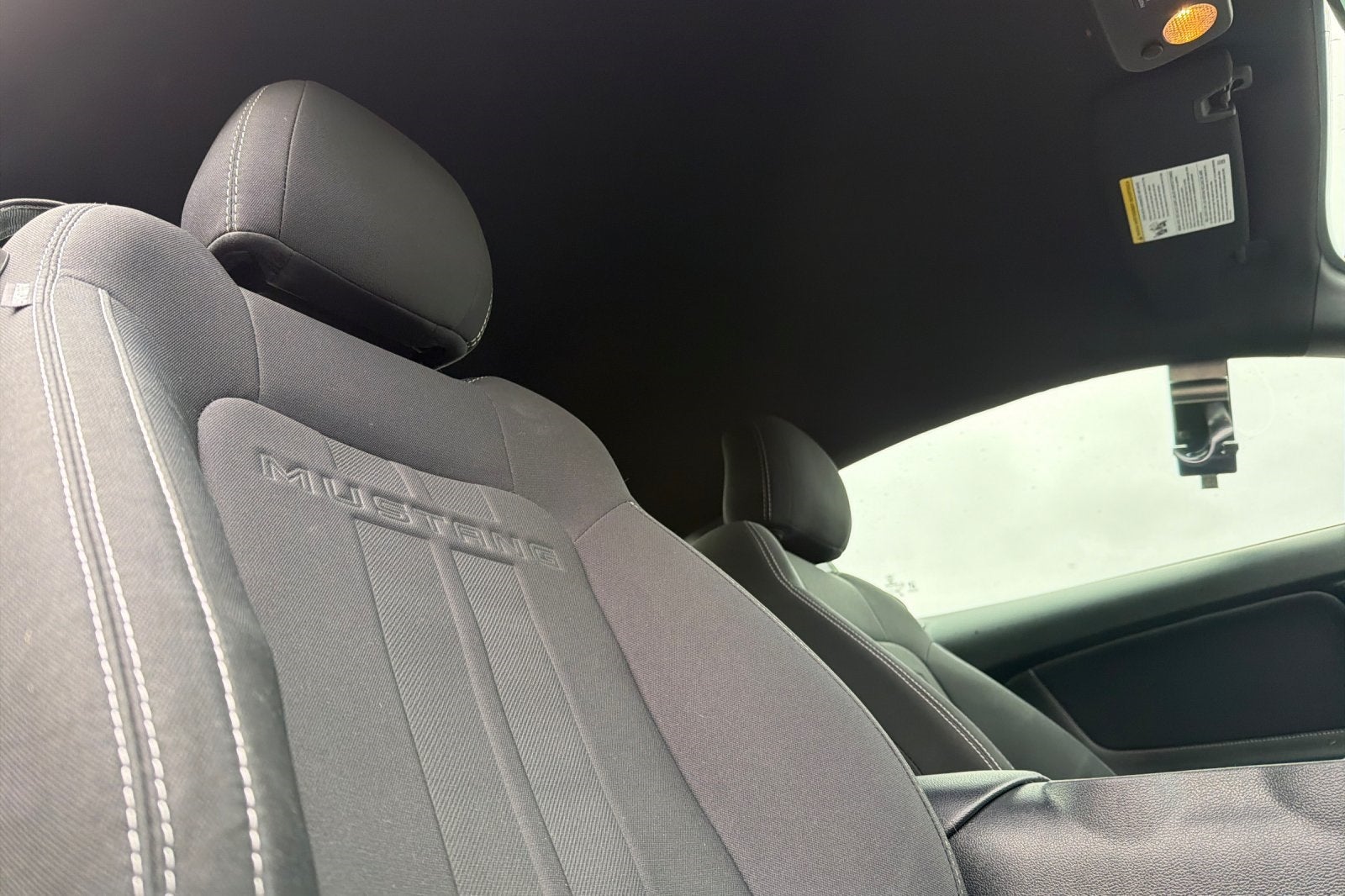 2021 Ford Mustang EcoBoost