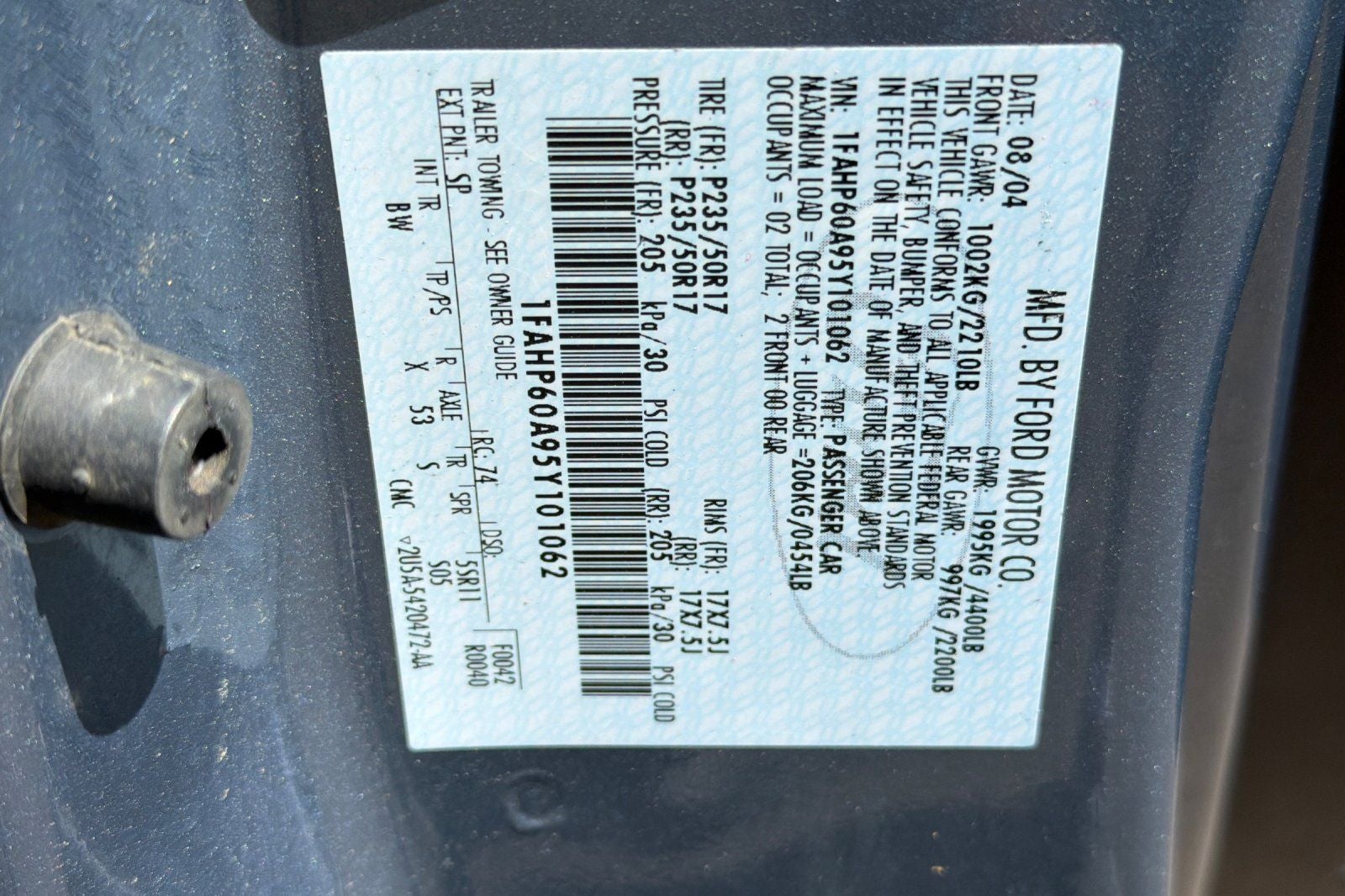 2005 Ford Thunderbird Base