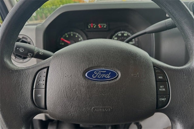 2016 Ford E-350 16 foot box van