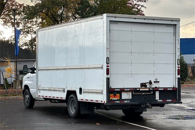 2016 Ford E-350 16 foot box van