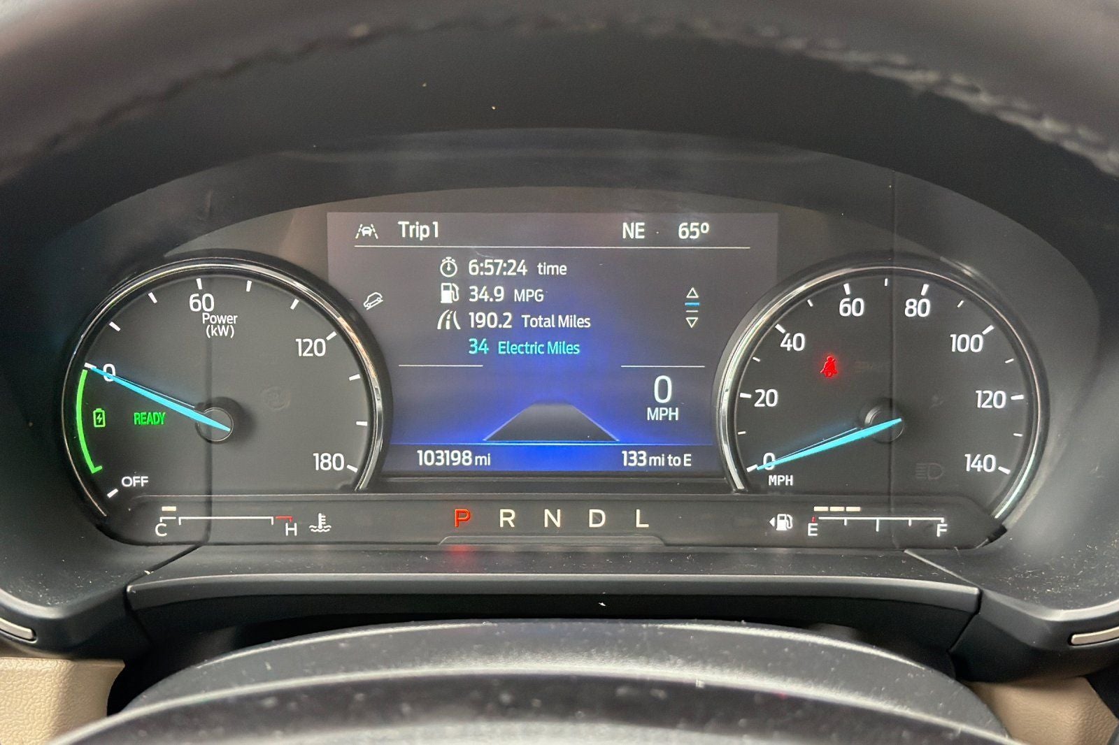 2022 Ford Escape Hybrid SE