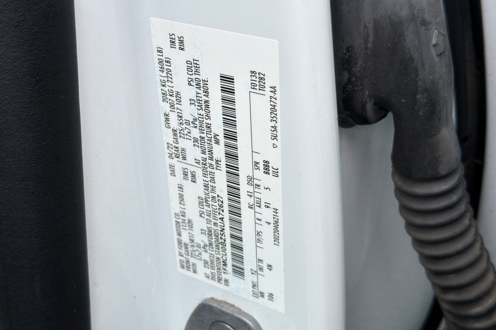 2022 Ford Escape Hybrid SE