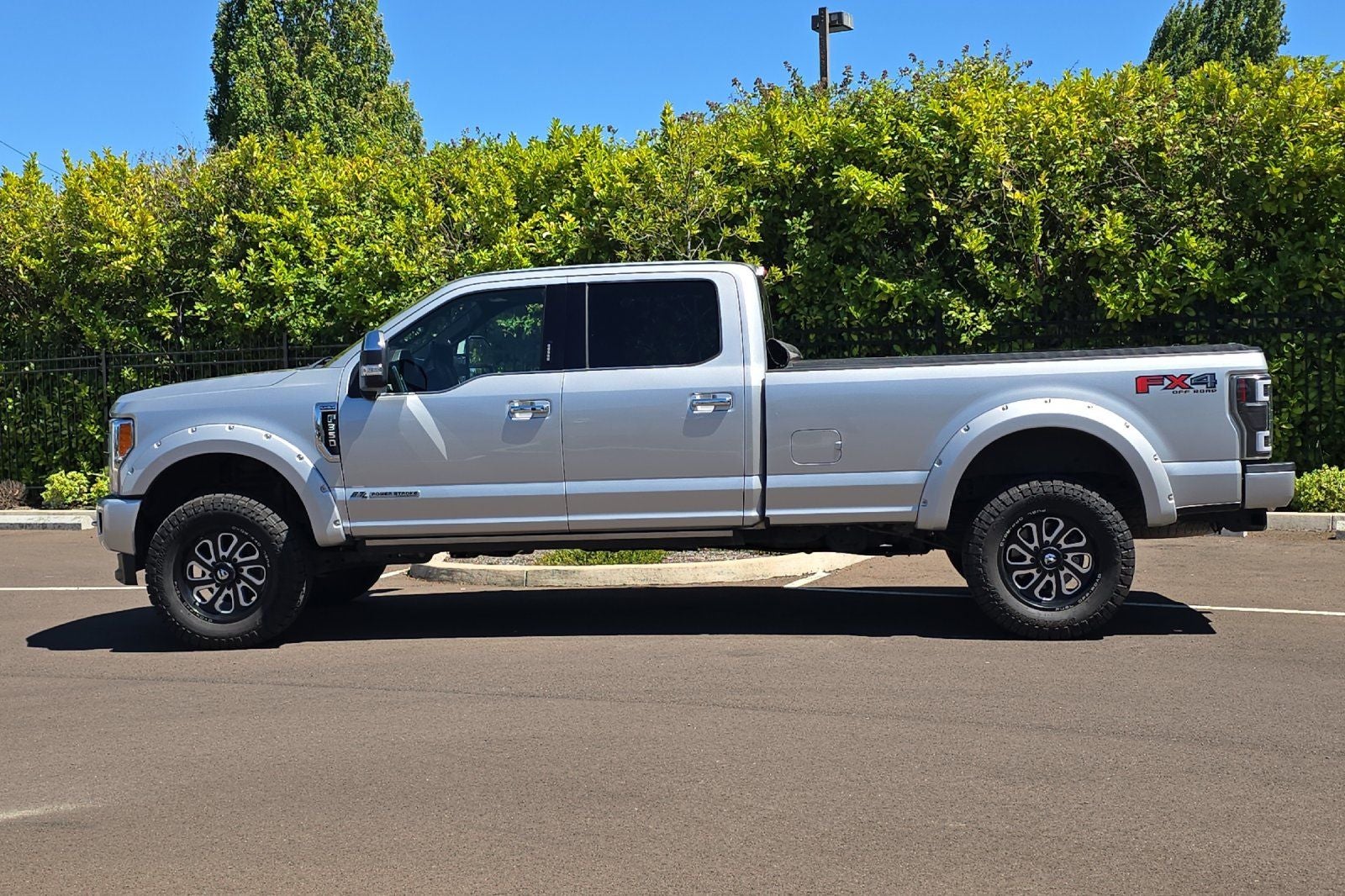 2017 Ford F-350SD Platinum