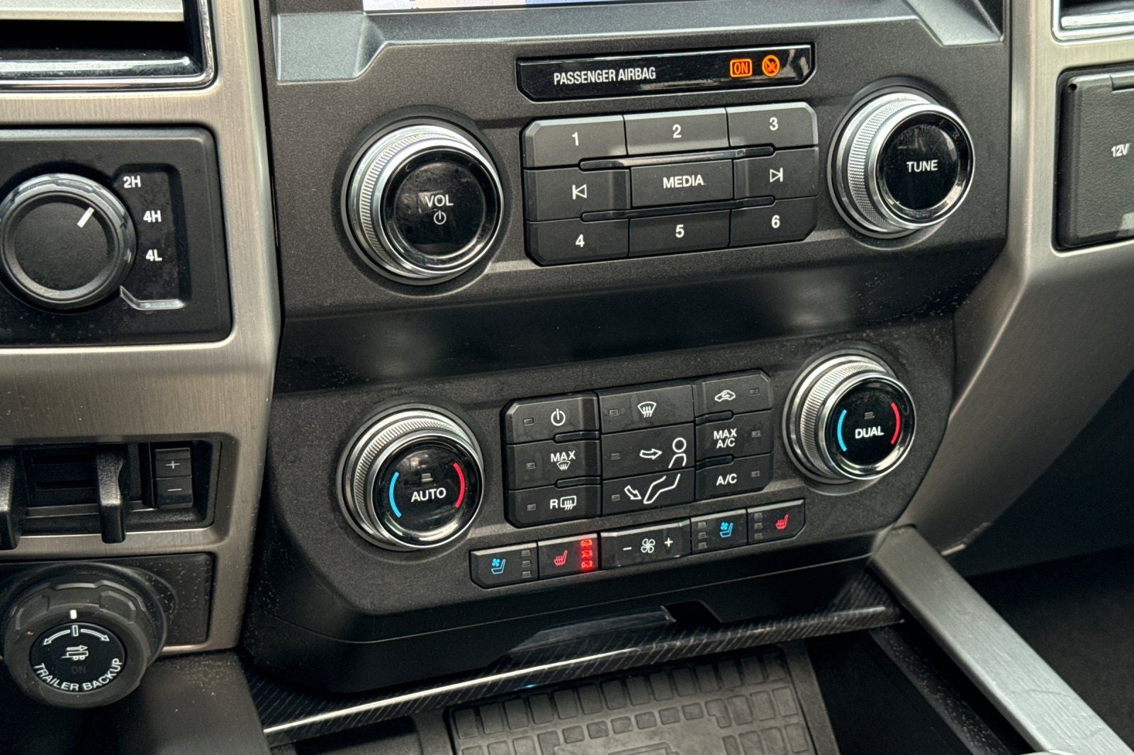 2021 Ford F-350SD Platinum