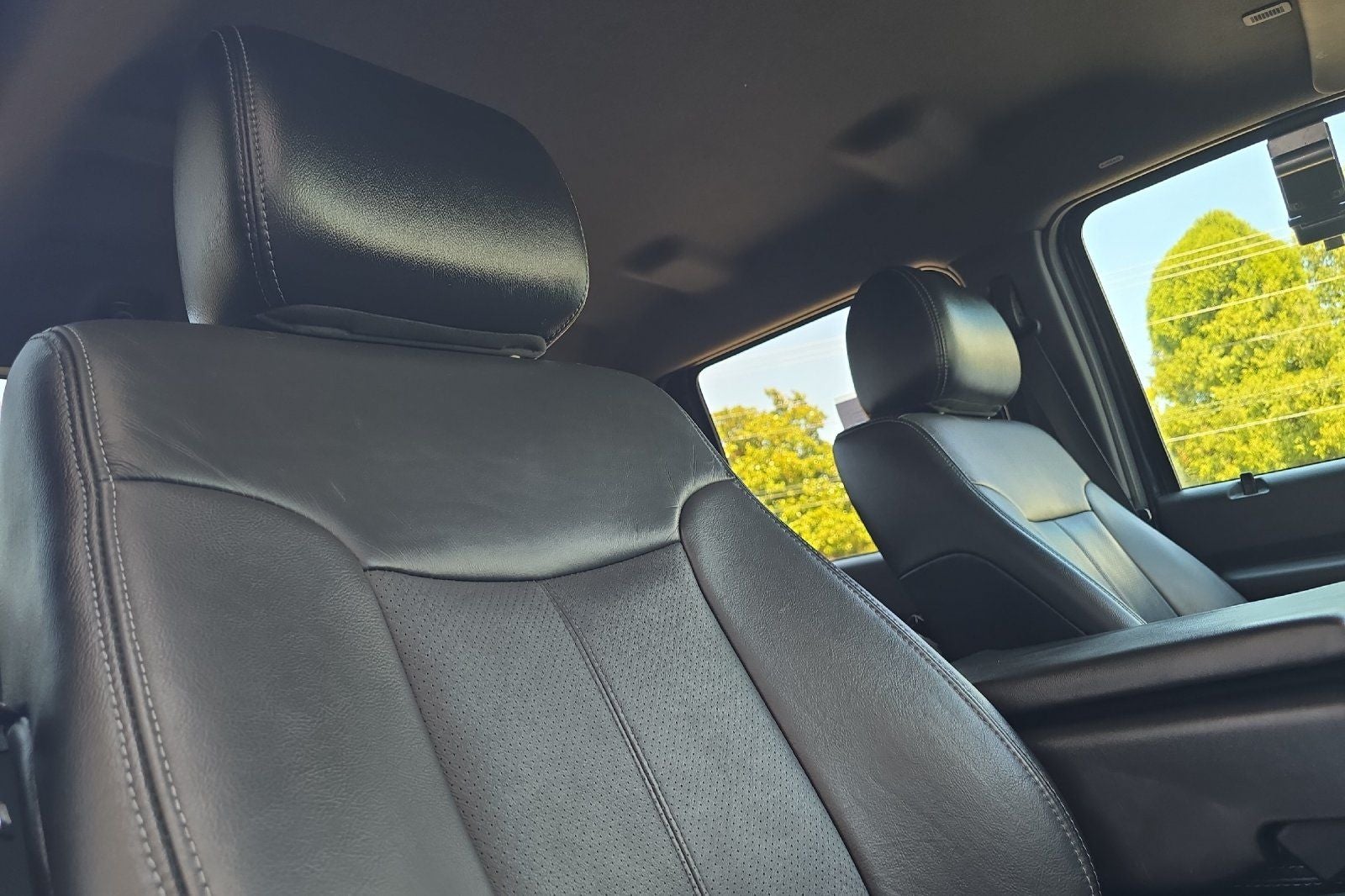2015 Ford F-350SD Lariat