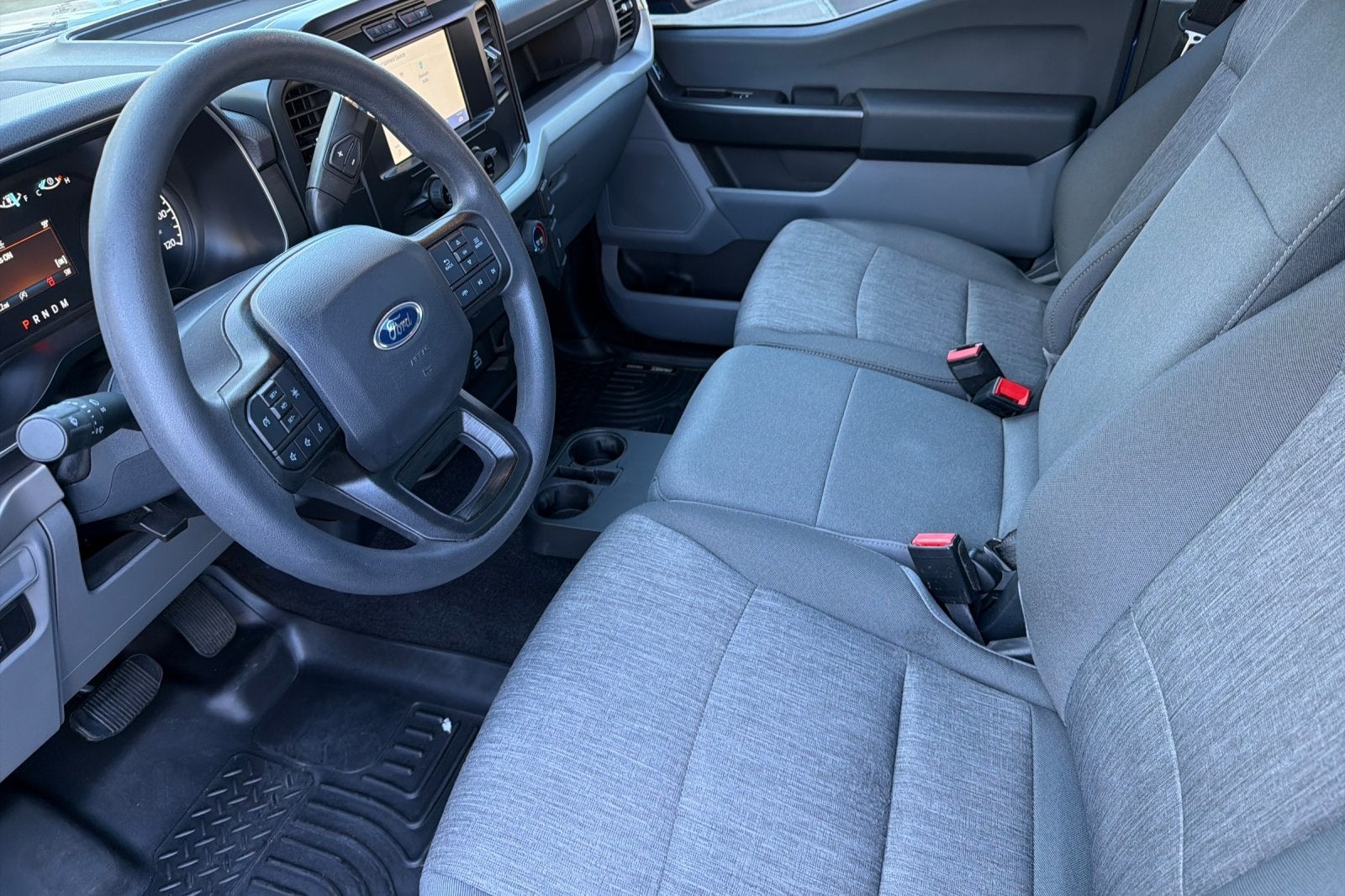 2022 Ford F-150 XL 5.0 V8