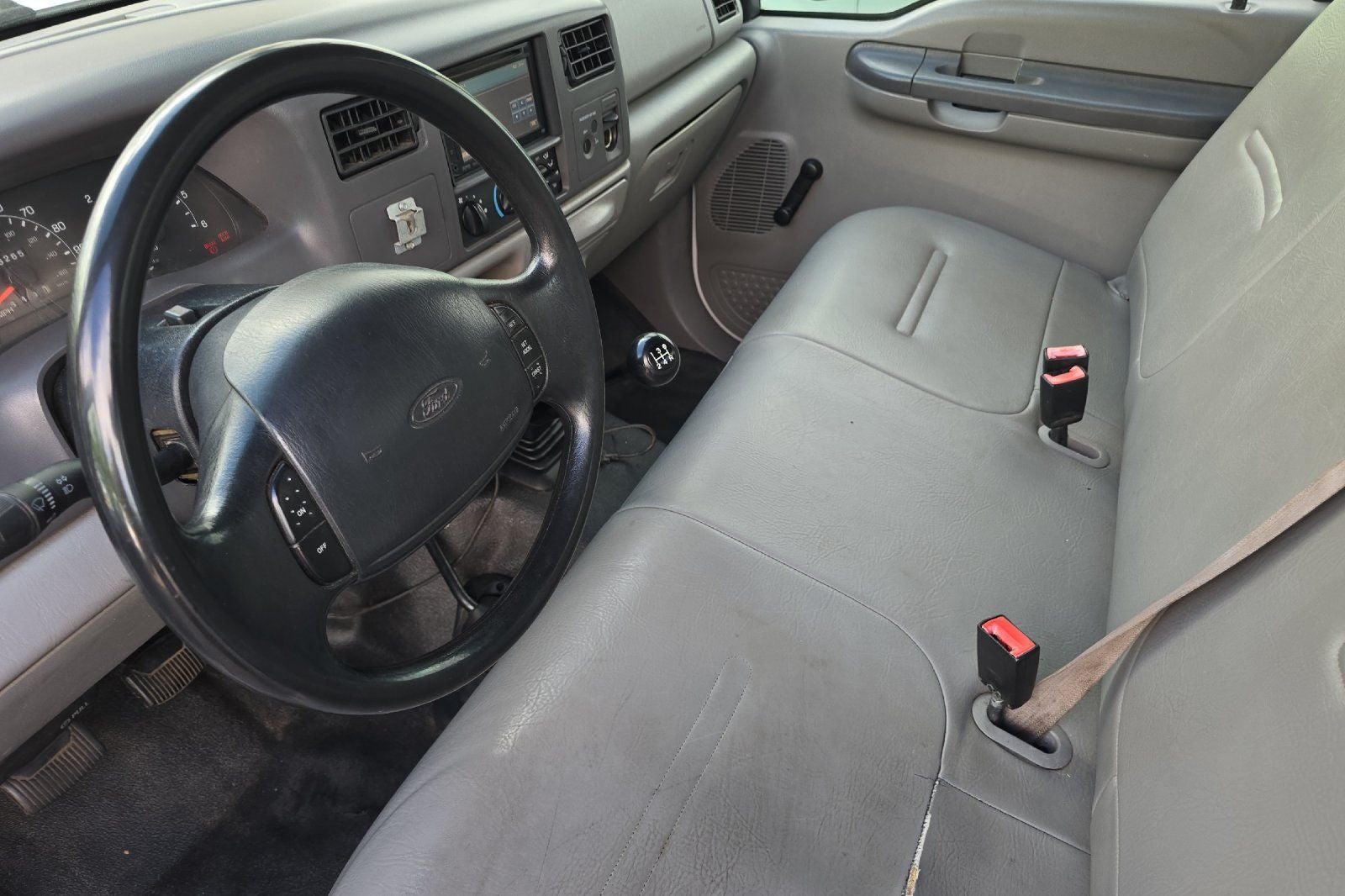 2001 Ford F-250SD XL Manual