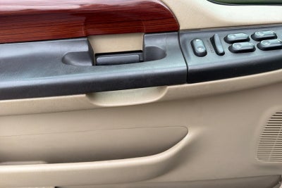 2006 Ford F-350SD Base