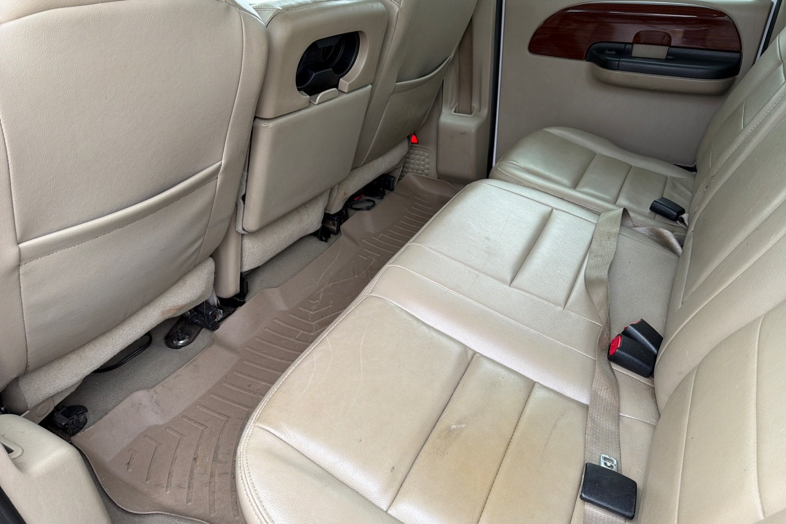 2006 Ford F-350SD Base