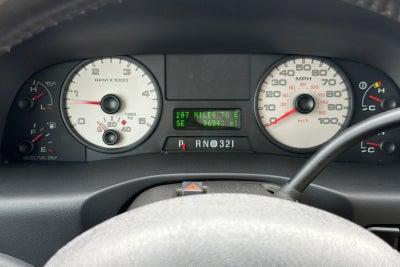 2006 Ford F-350SD Base