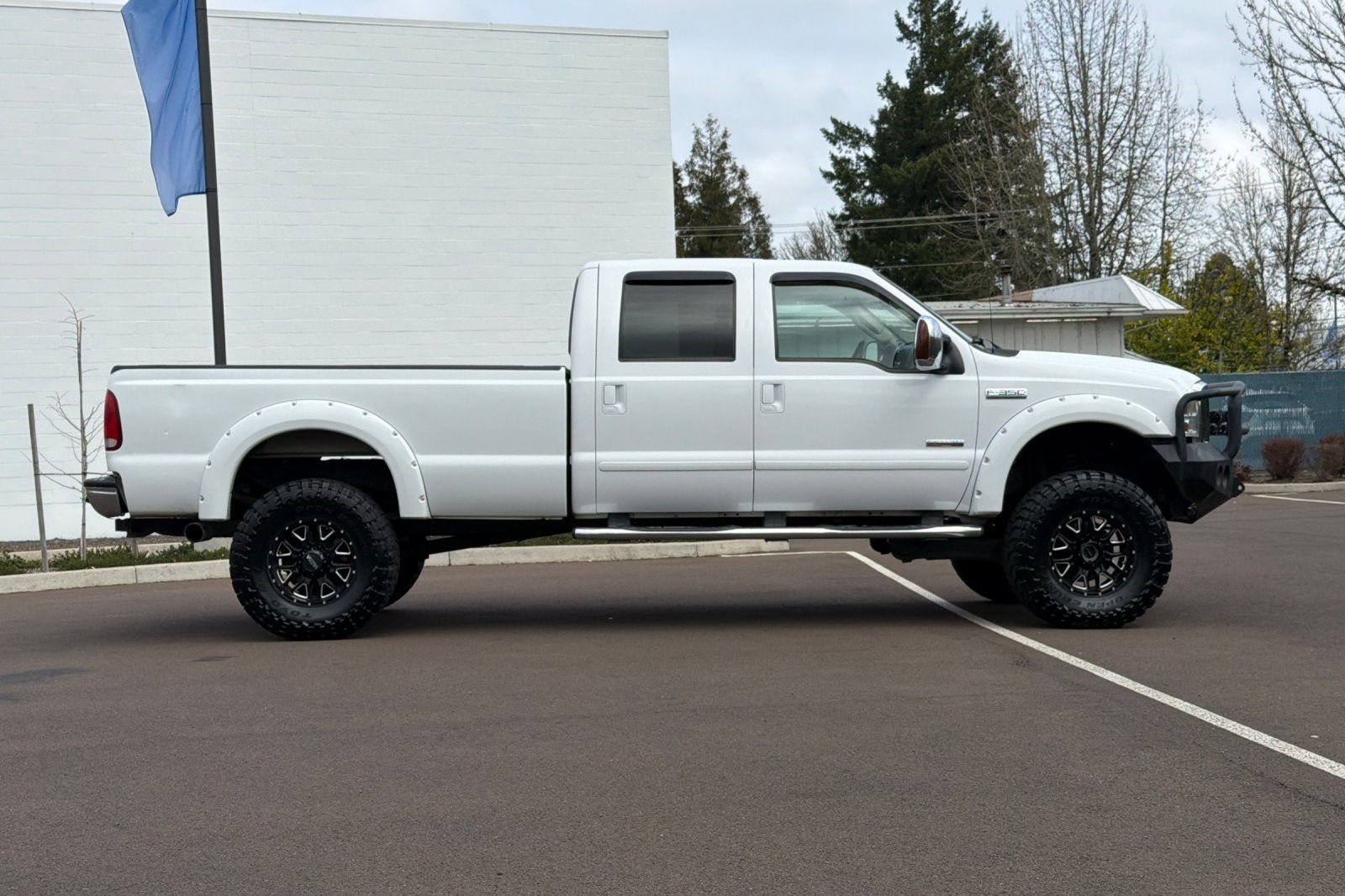 2006 Ford F-350SD Base