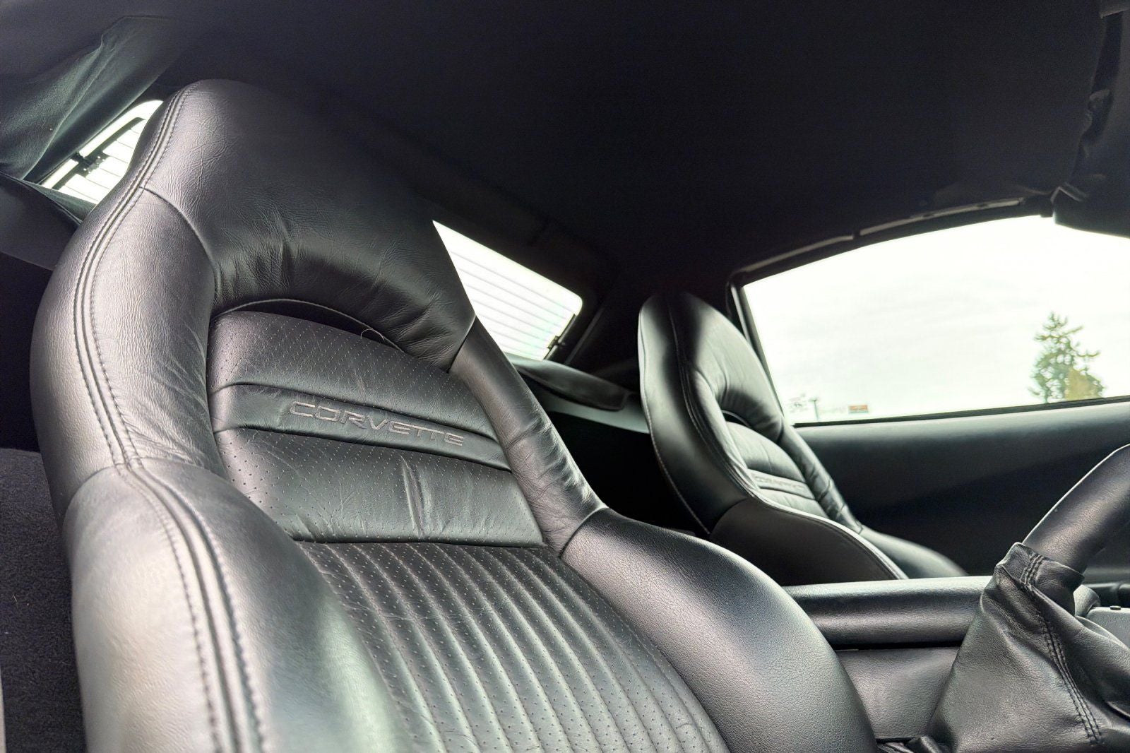 2003 Chevrolet Corvette Base