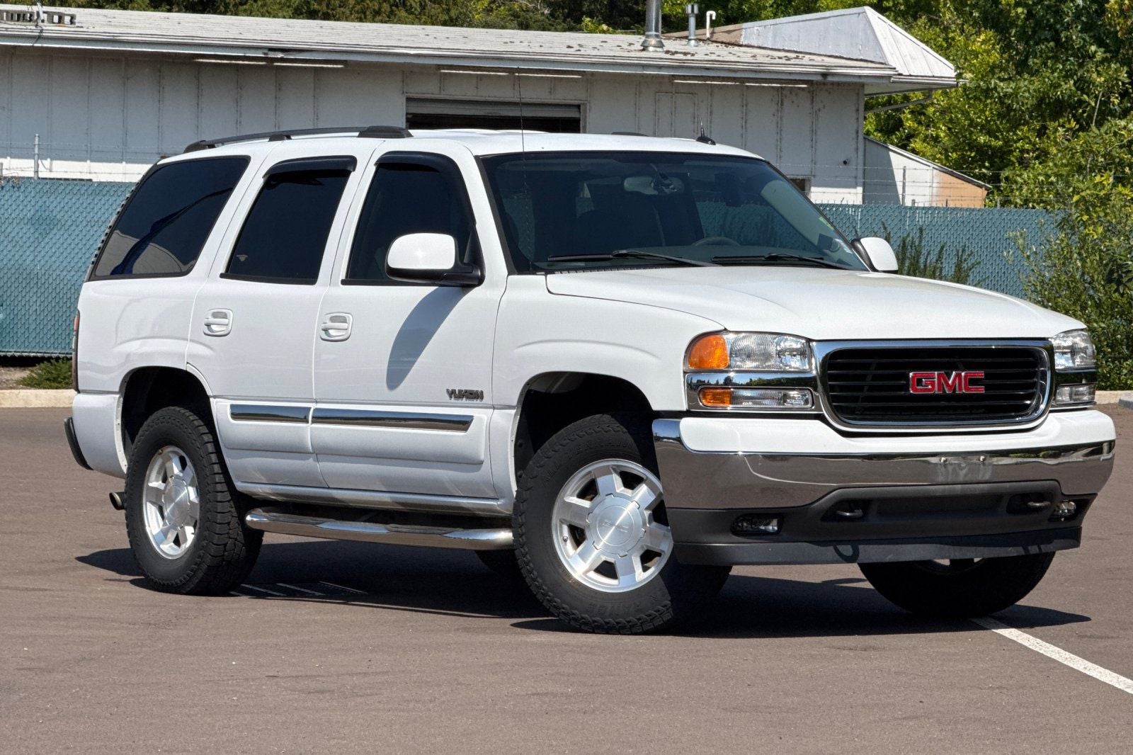 2005 GMC Yukon SLE