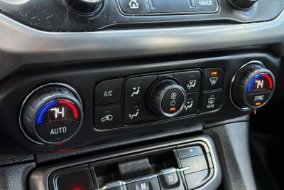 2022 GMC Acadia AT4