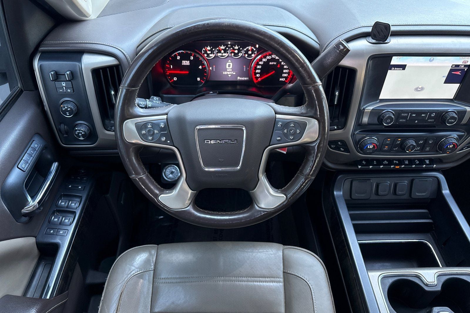 2015 GMC Sierra 2500HD Denali