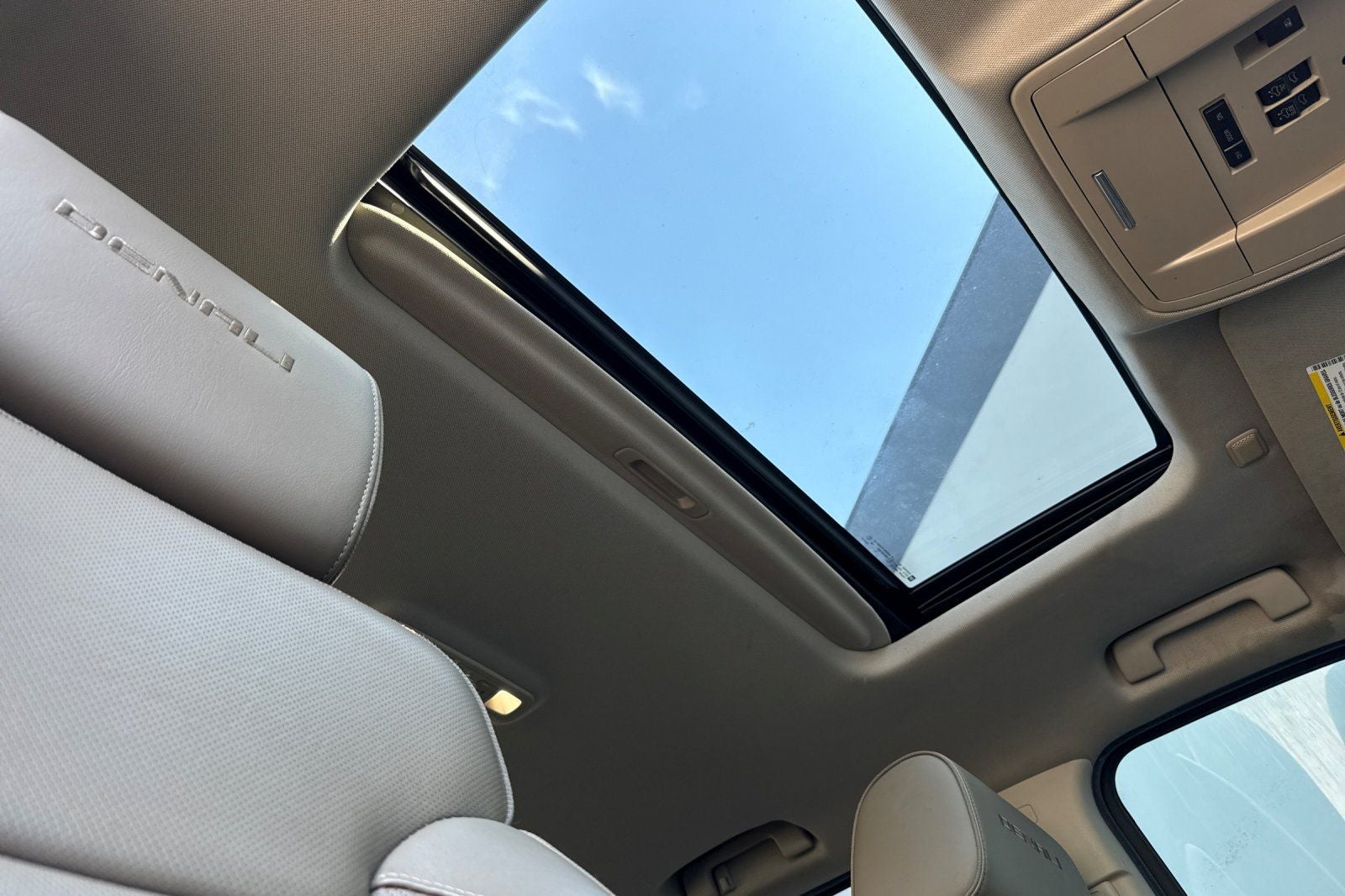 2015 GMC Sierra 2500HD Denali