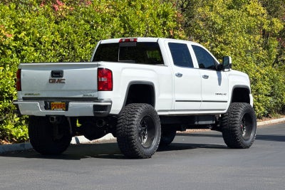 2015 GMC Sierra 2500HD Denali