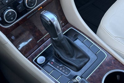 2013 Volkswagen Passat TDI SEL Premium