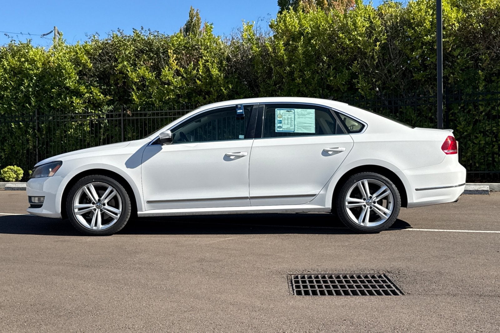 2013 Volkswagen Passat TDI SEL Premium