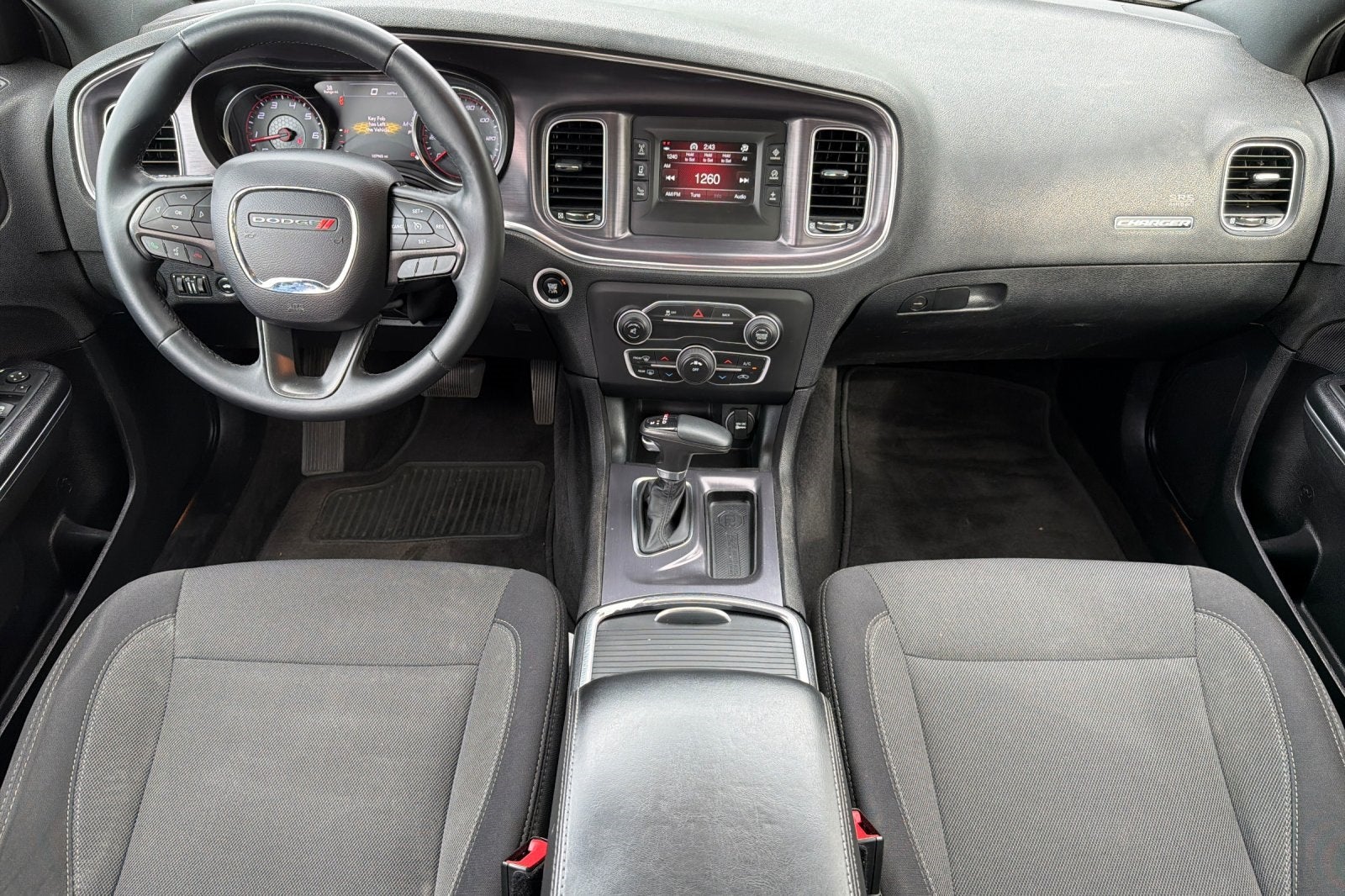 2015 Dodge Charger SE