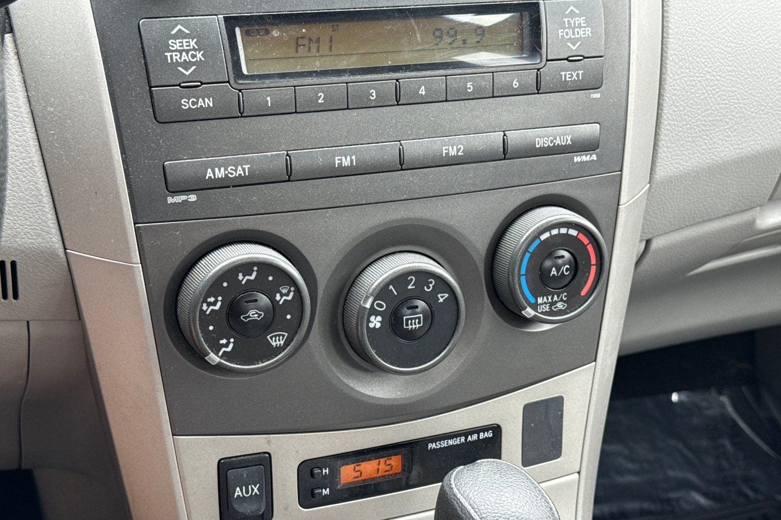 2011 Toyota Corolla LE