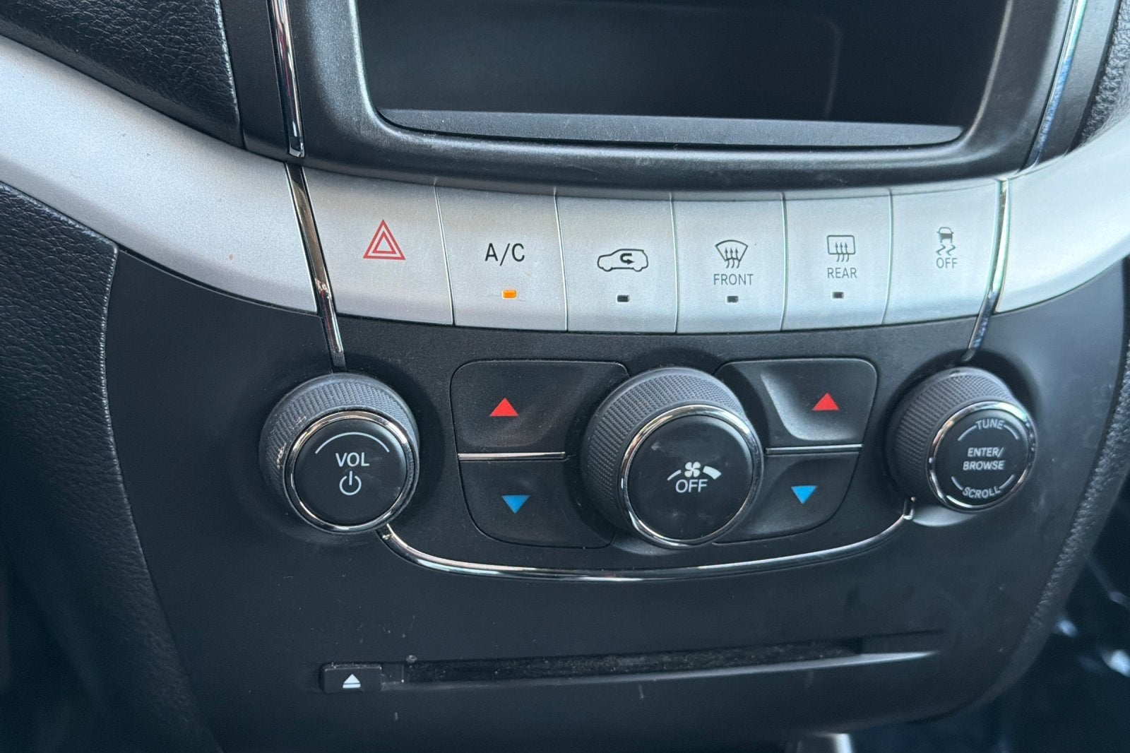 2019 Dodge Journey SE