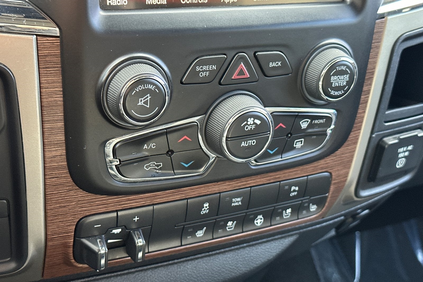 2014 RAM 2500 Laramie