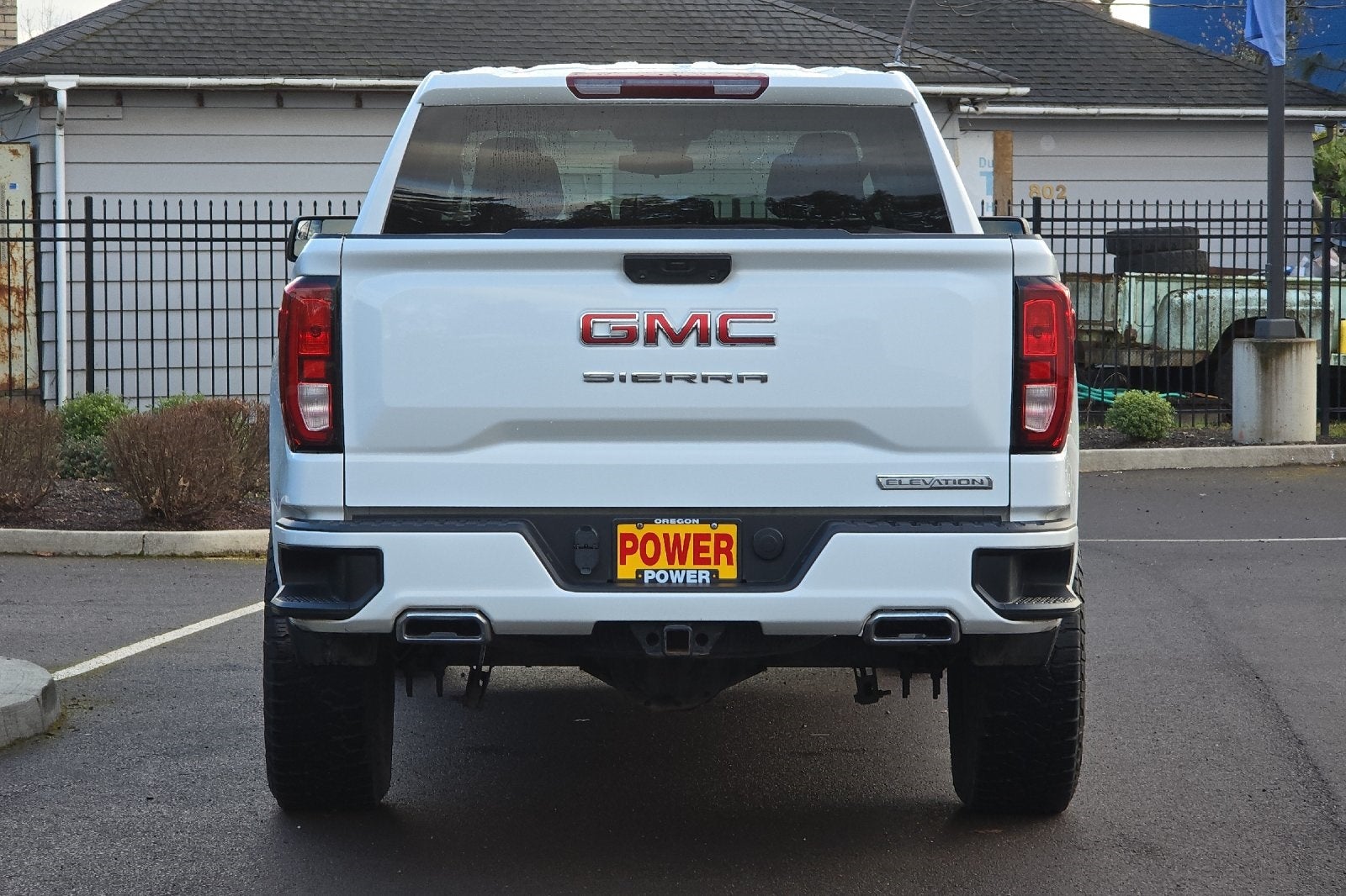 2023 GMC Sierra 1500 Elevation