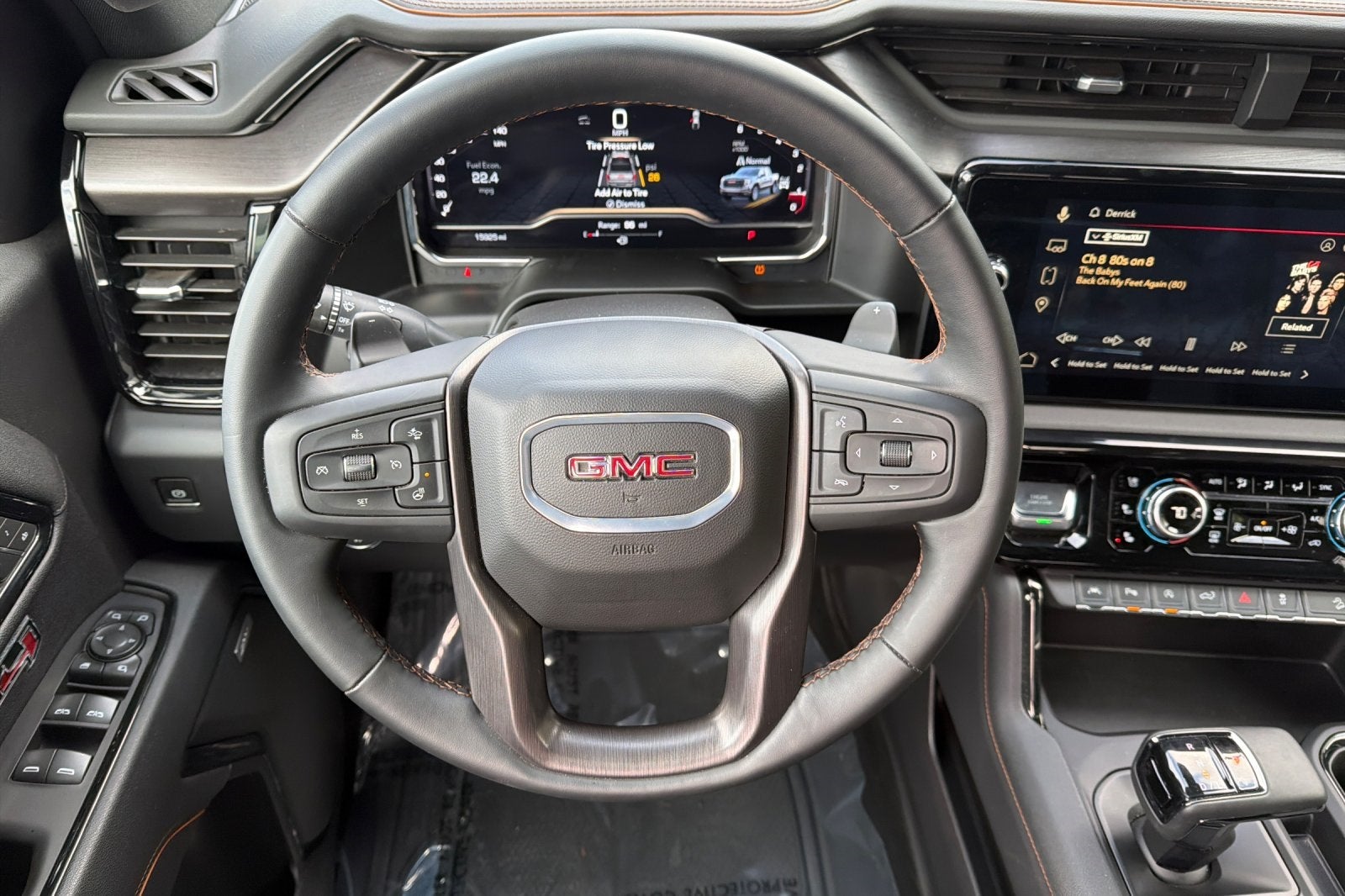 2025 GMC Sierra 1500 AT4