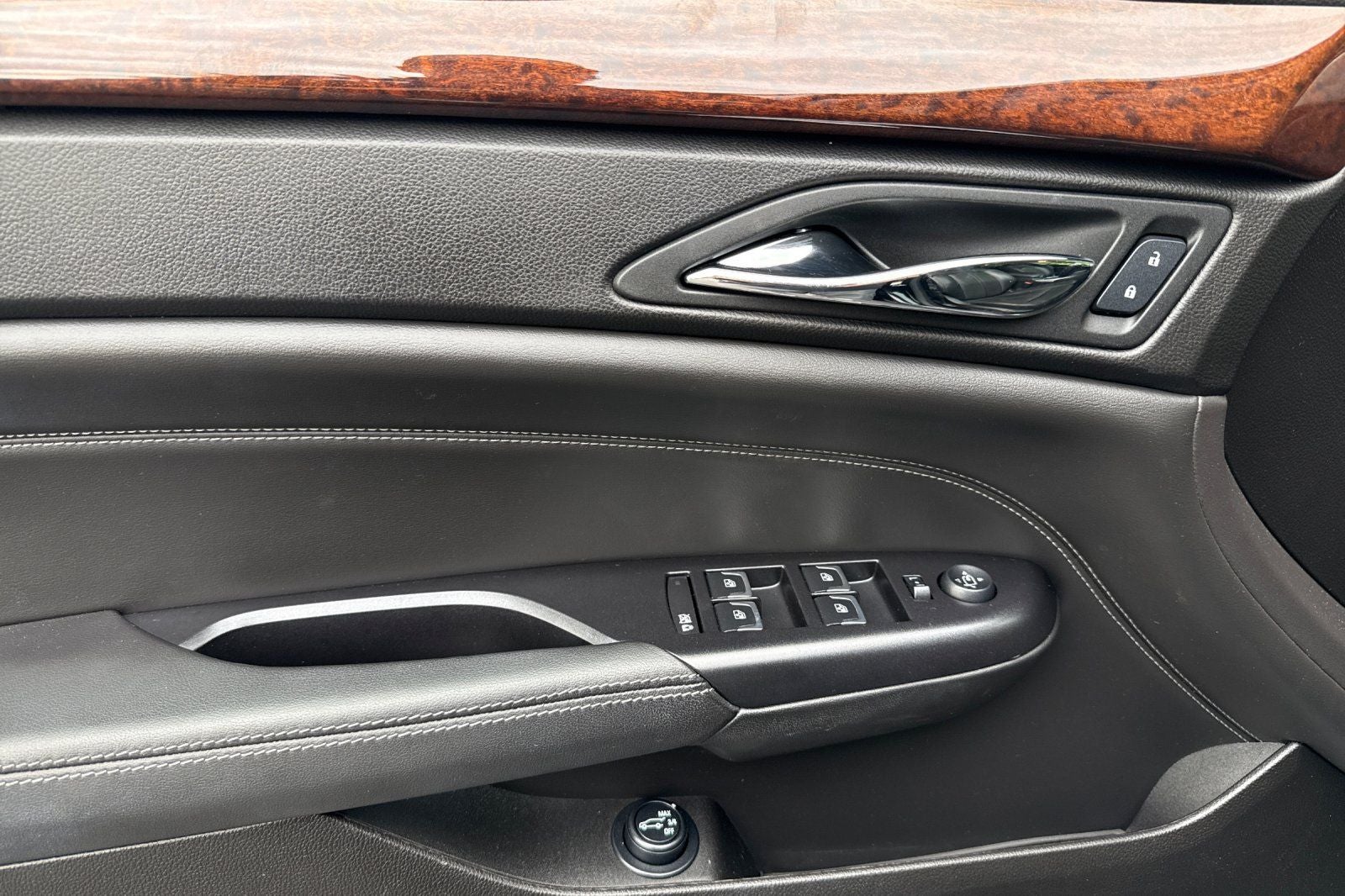 2016 Cadillac SRX Luxury