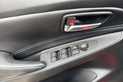 2020 Toyota Yaris XLE