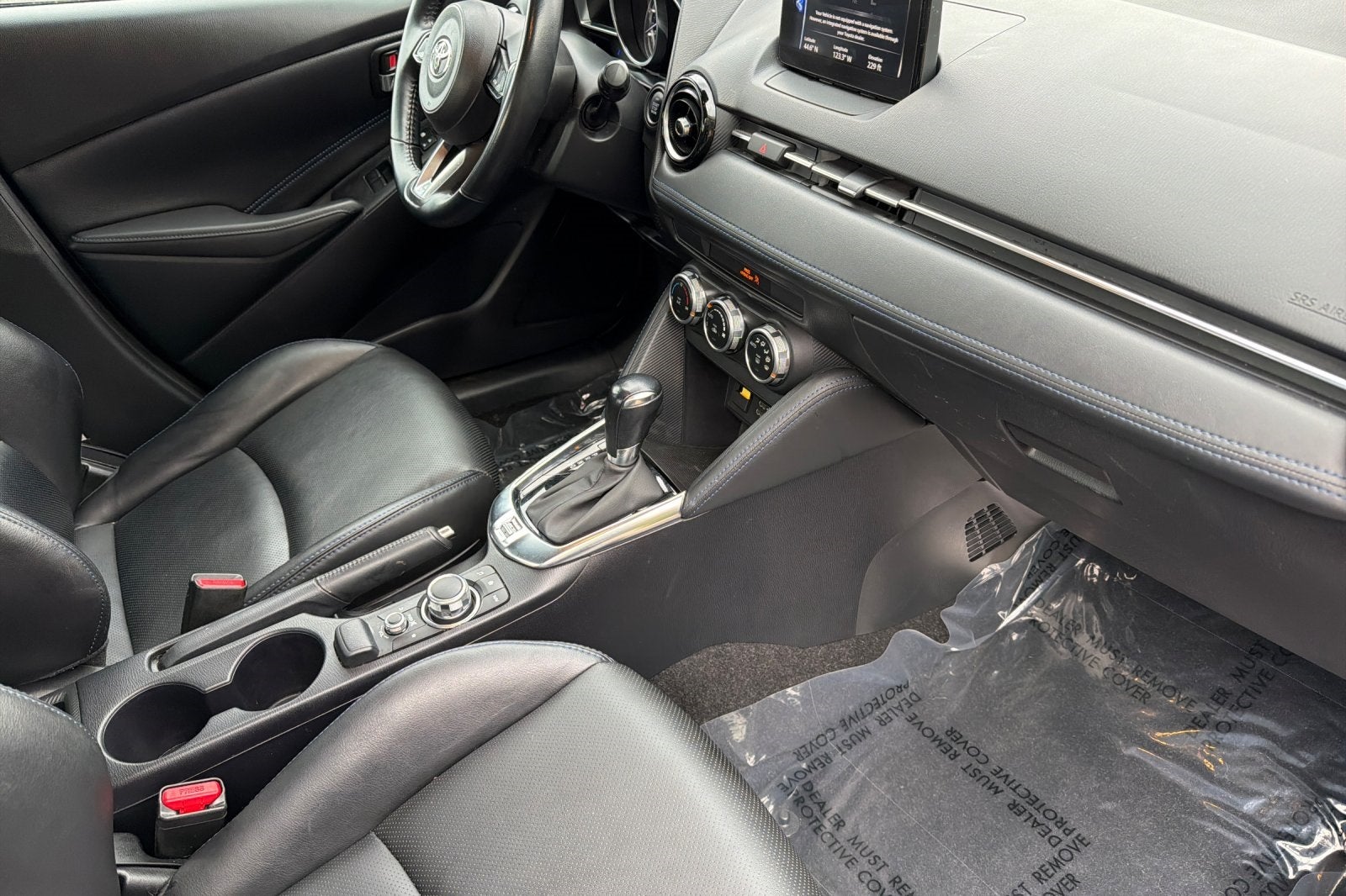 2020 Toyota Yaris XLE