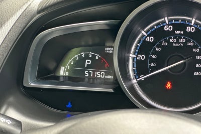 2020 Toyota Yaris XLE