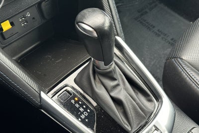 2020 Toyota Yaris XLE