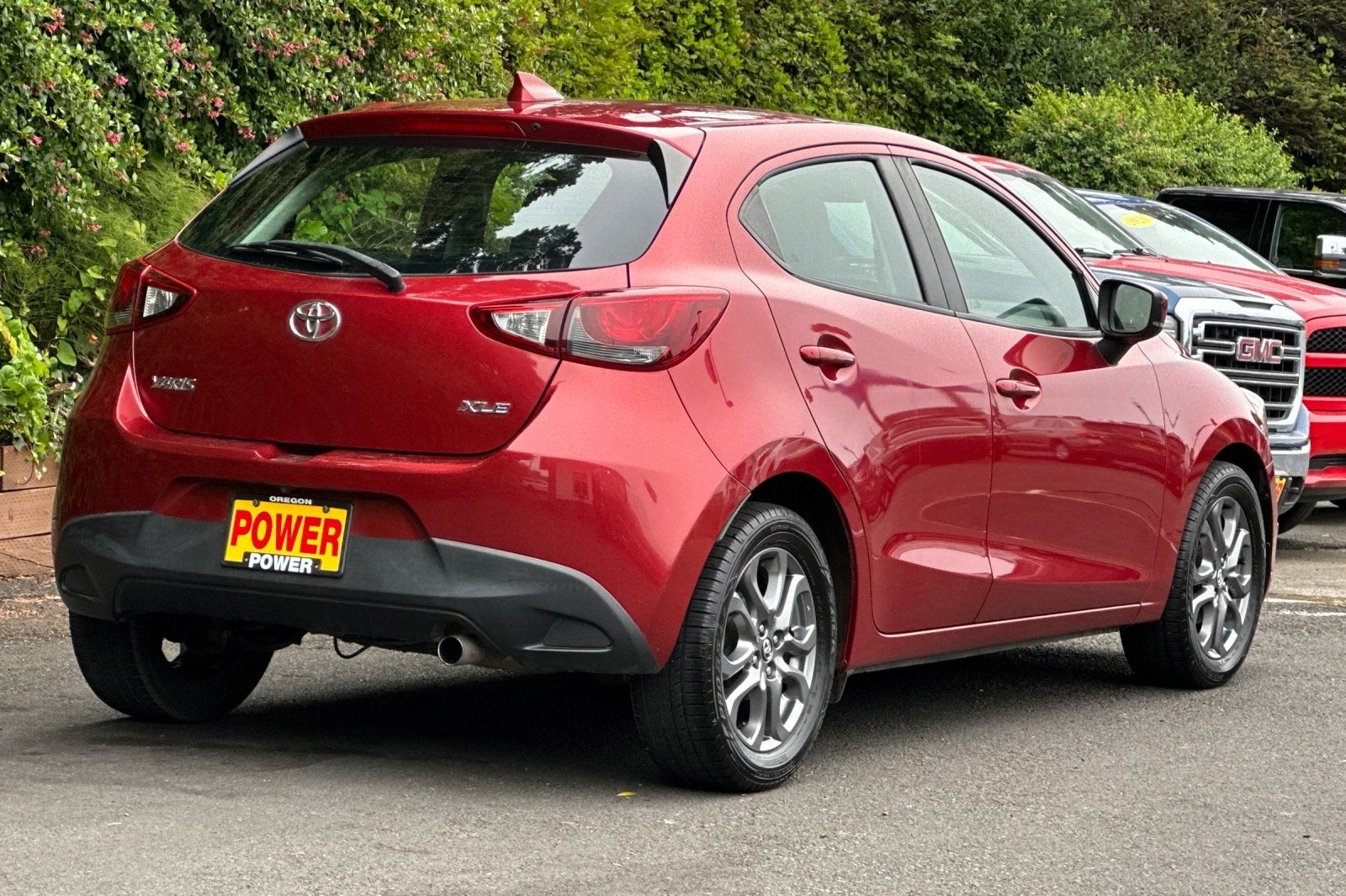 2020 Toyota Yaris XLE