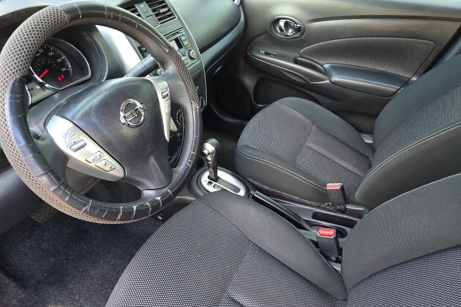 2017 Nissan Versa 1.6 SV
