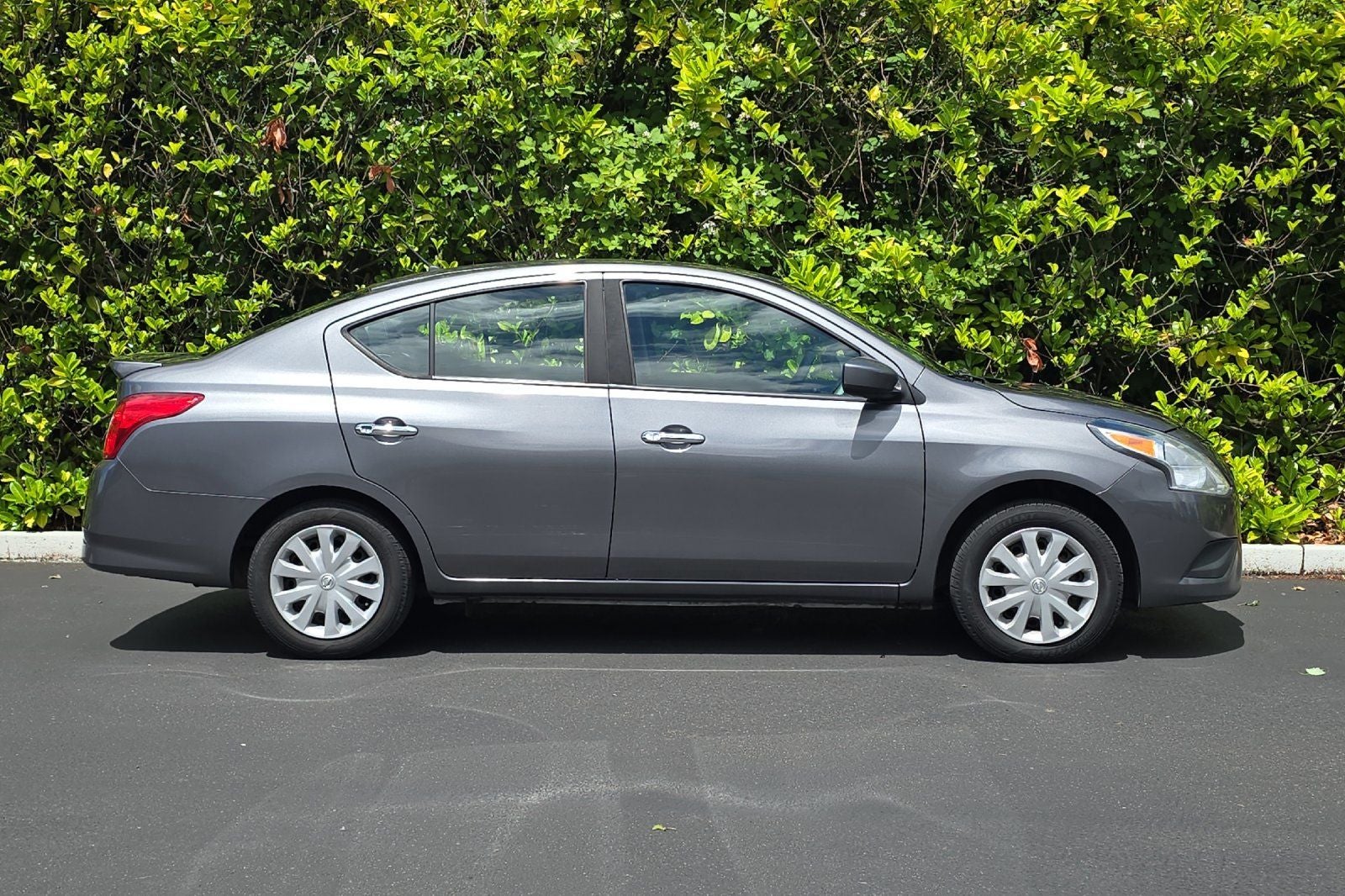2017 Nissan Versa 1.6 SV