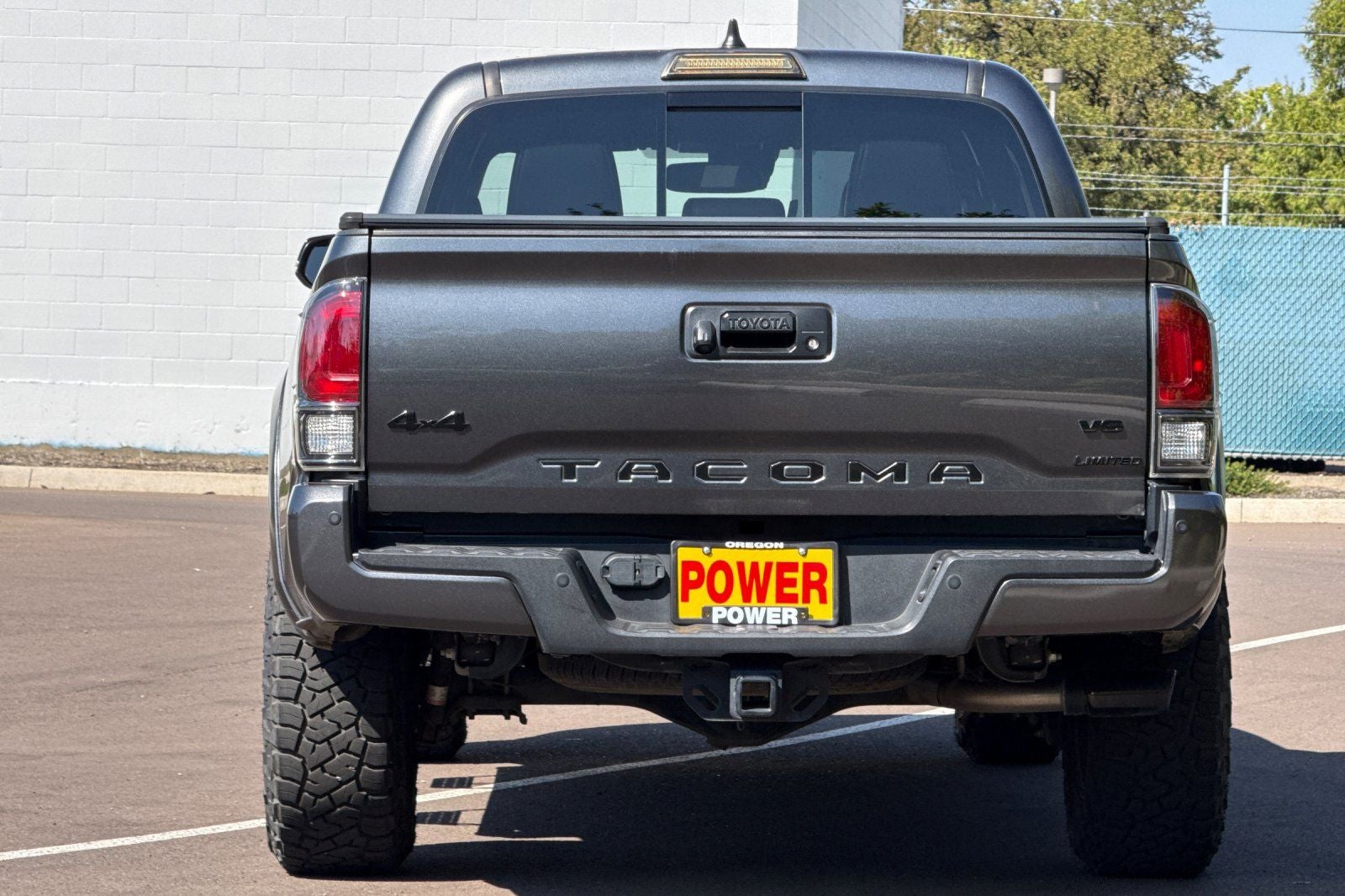 2023 Toyota Tacoma Limited V6
