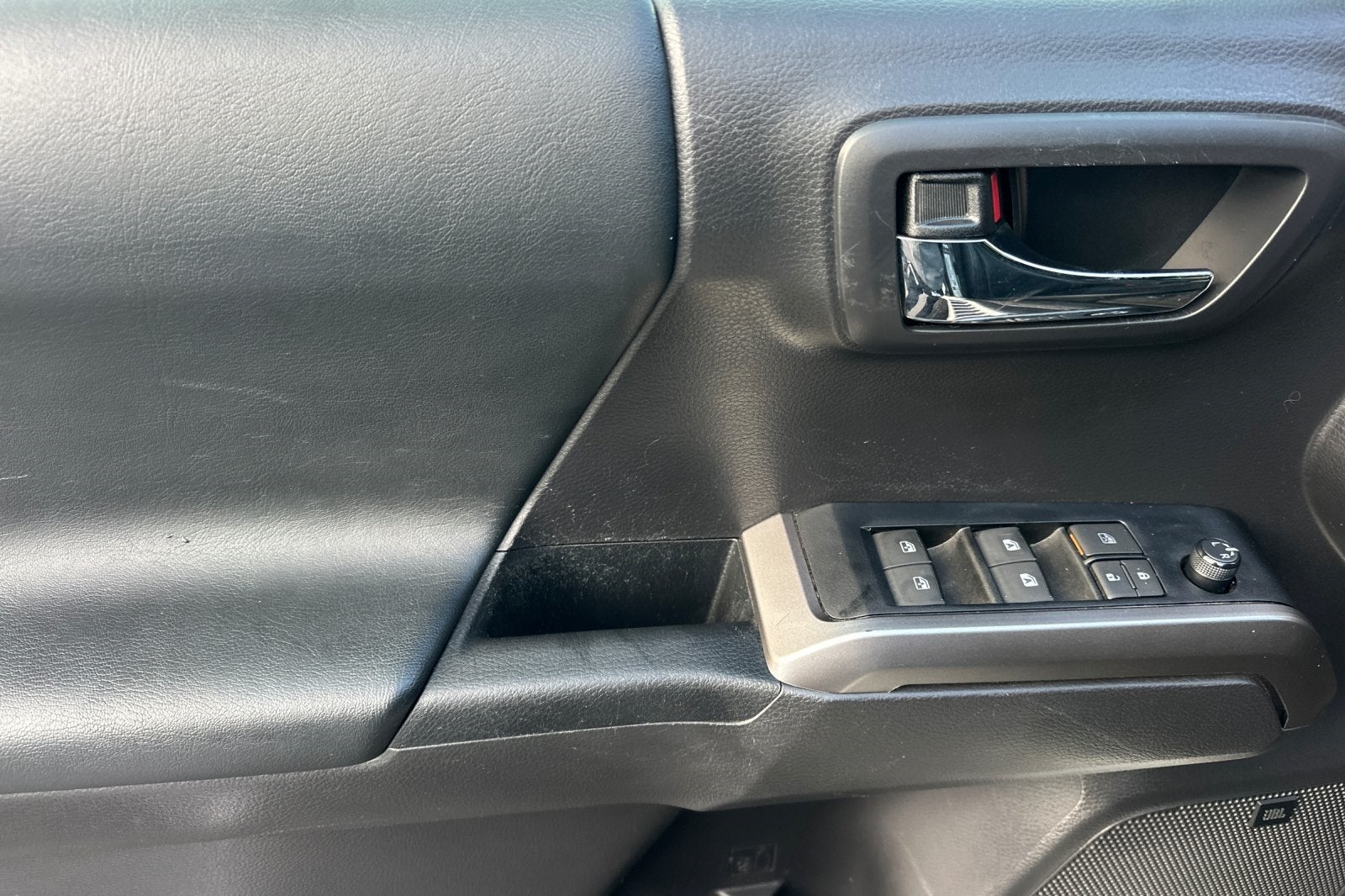 2023 Toyota Tacoma Limited V6