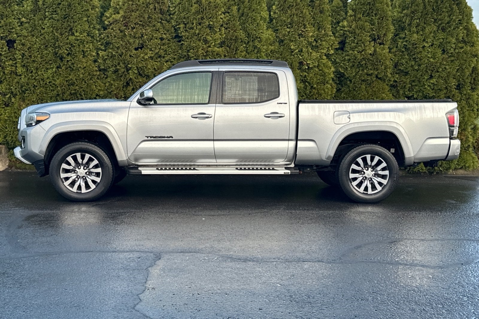 2023 Toyota Tacoma Limited V6