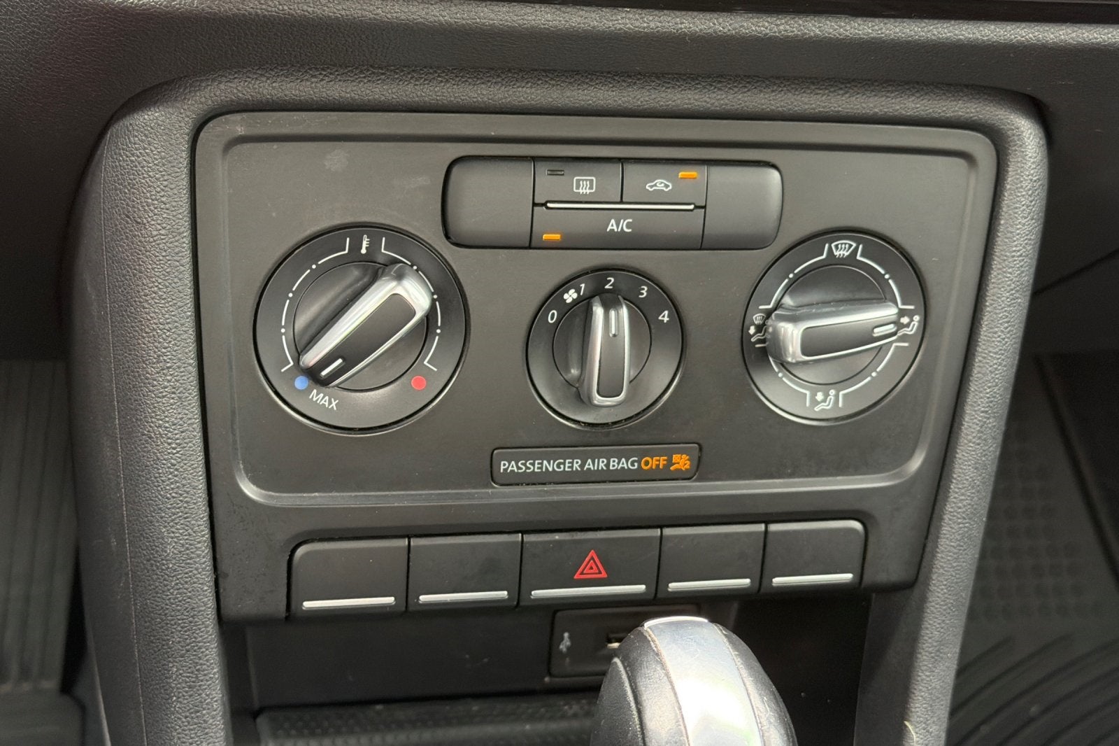 2017 Volkswagen Beetle 1.8T S