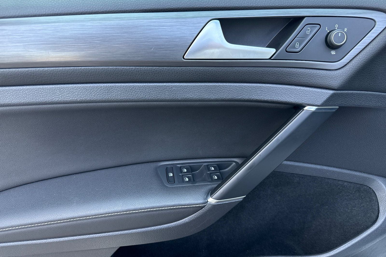 2019 Volkswagen Golf SportWagen S