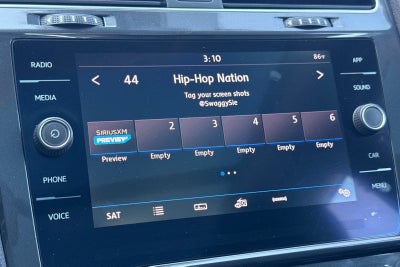 2019 Volkswagen Golf SportWagen S