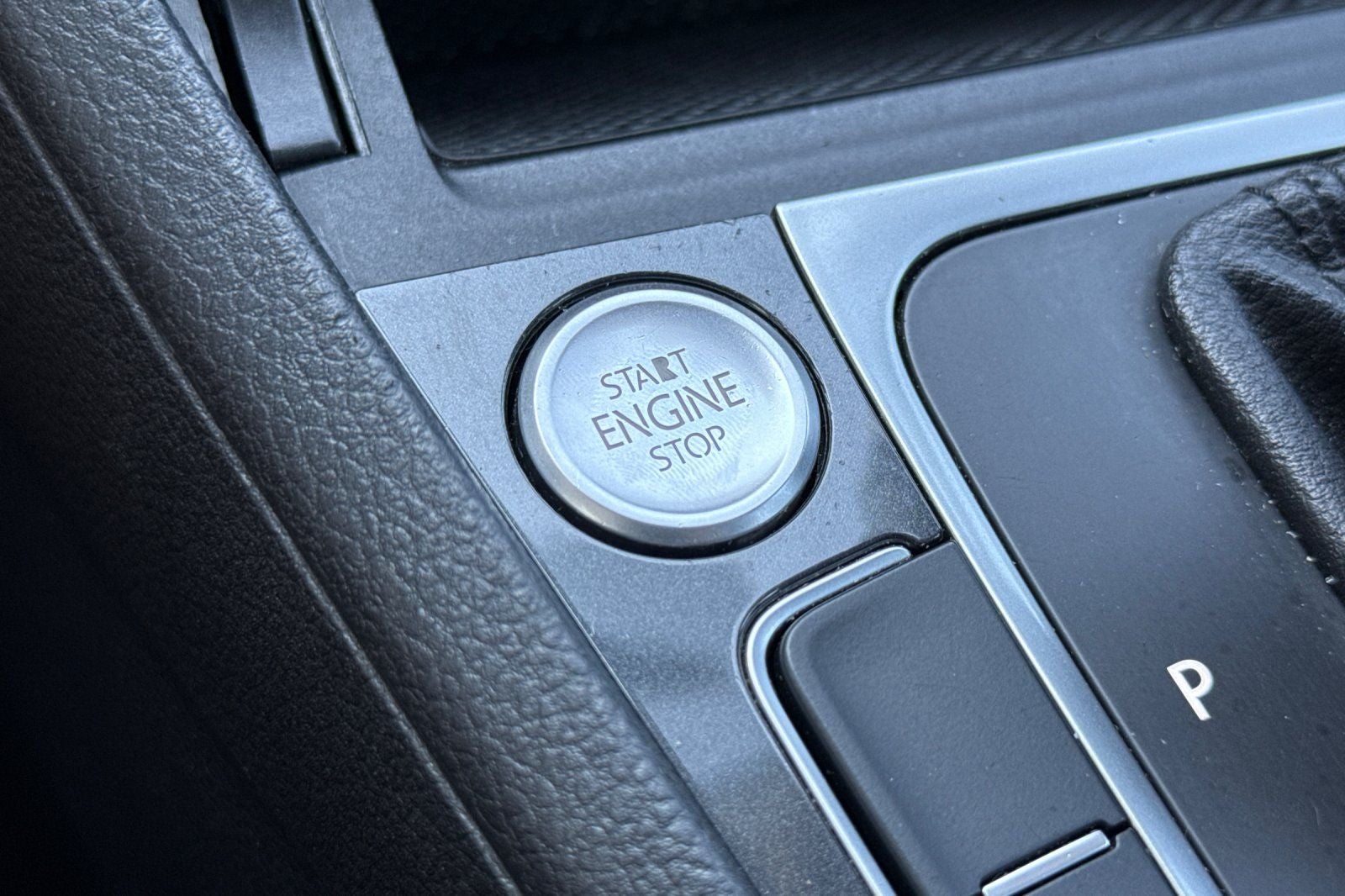 2019 Volkswagen Golf SportWagen S