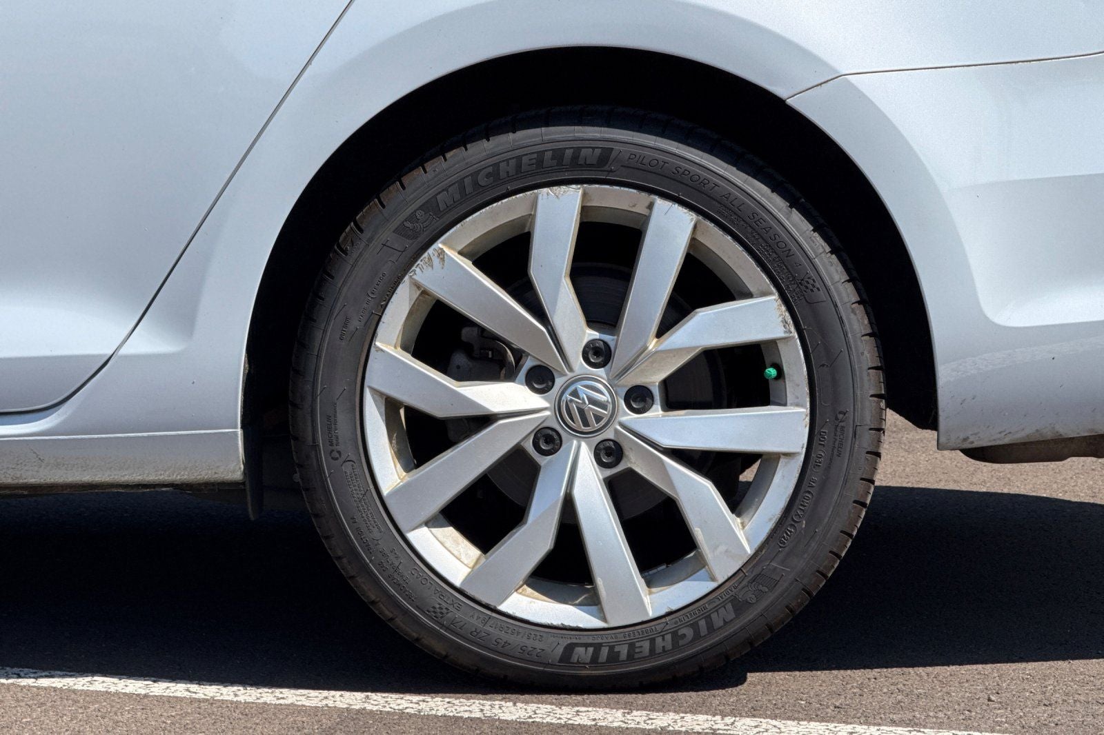 2019 Volkswagen Golf SportWagen S
