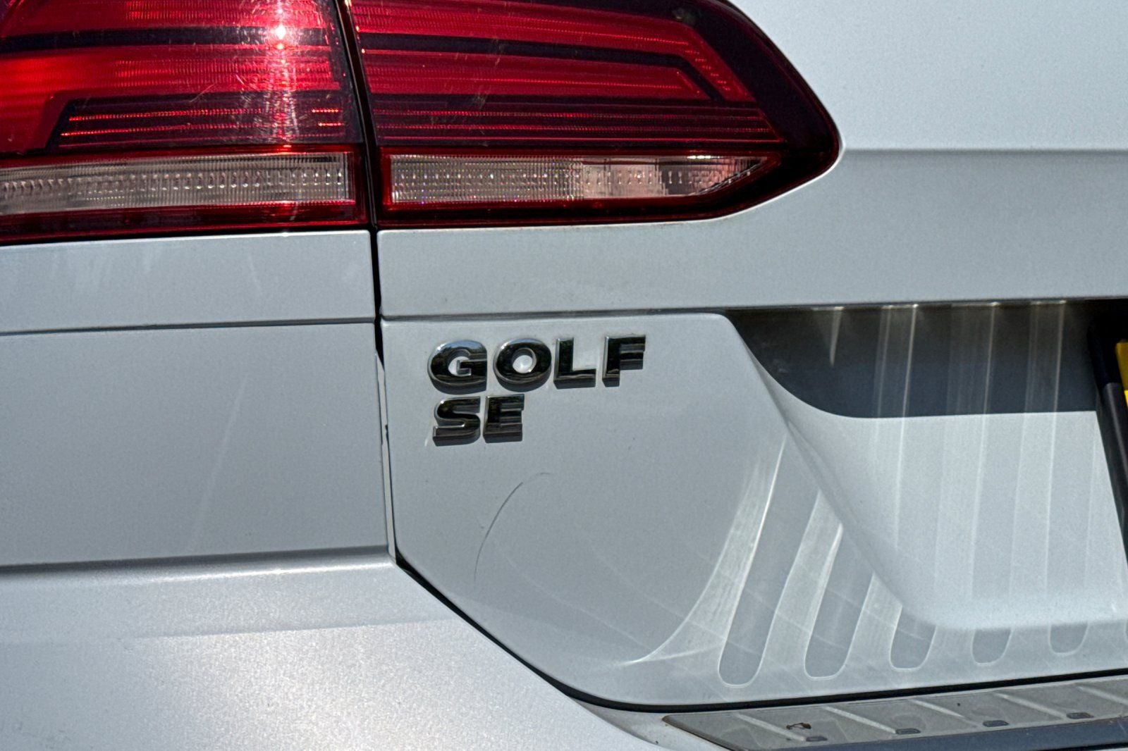 2019 Volkswagen Golf SportWagen S