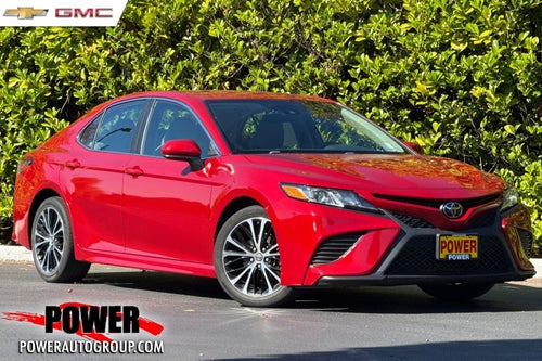 2019 Toyota Camry SE