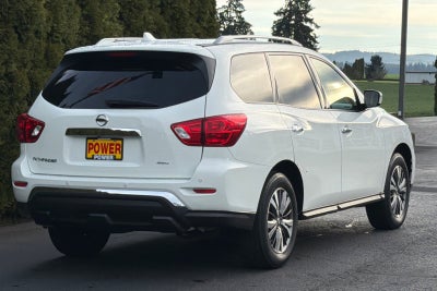 2019 Nissan Pathfinder S