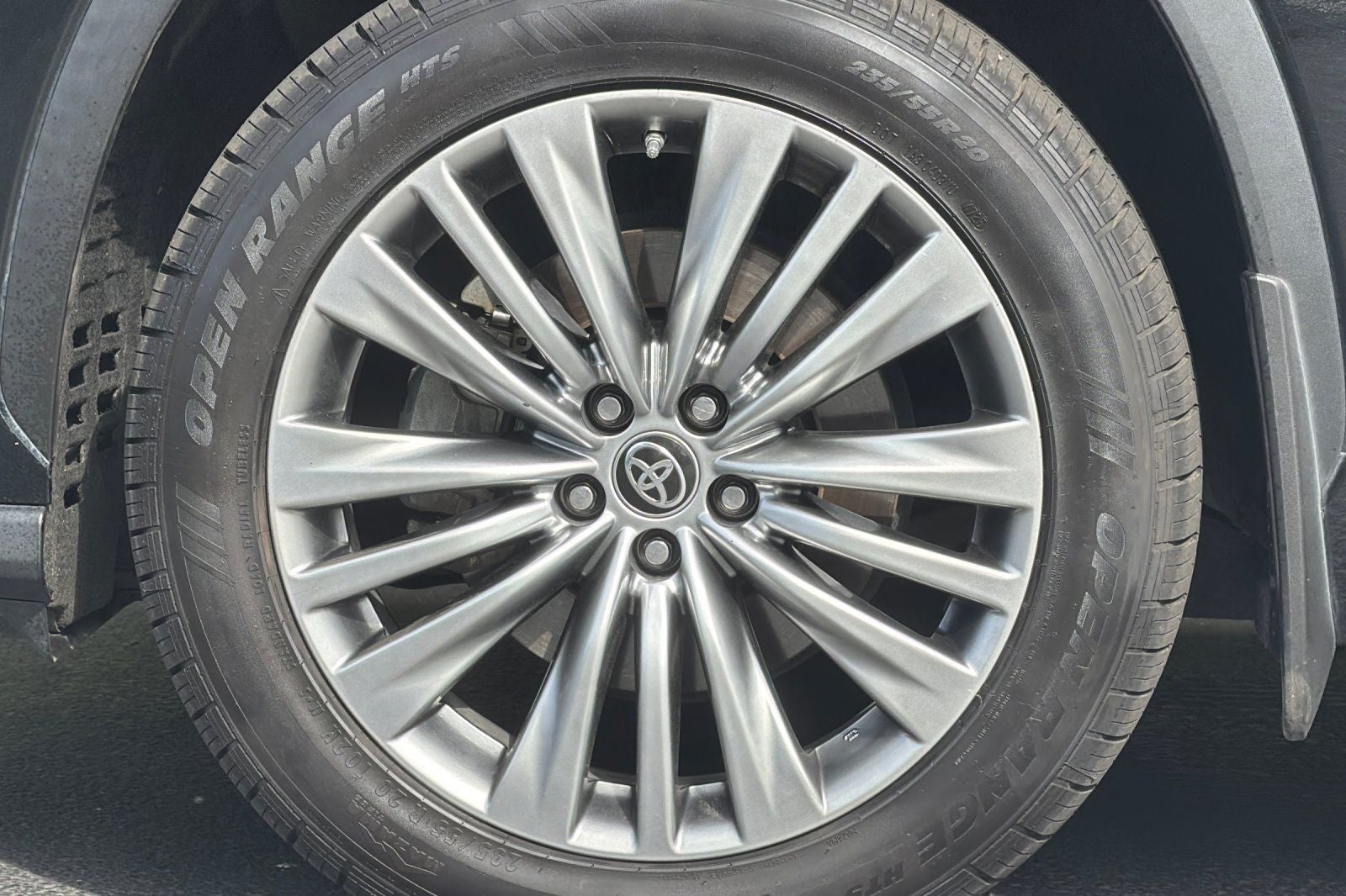 2021 Toyota Highlander Hybrid Platinum