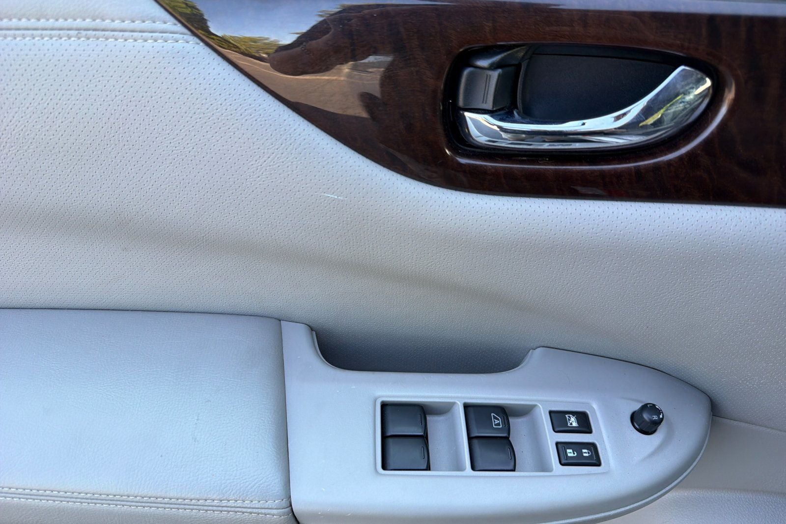 2012 Nissan Quest 3.5 S